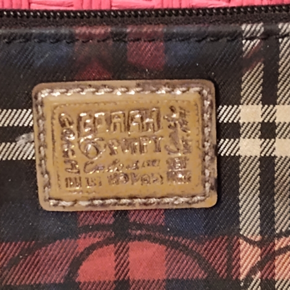 Vintage Like-New Coach Wristlet - Picture 3 of 11